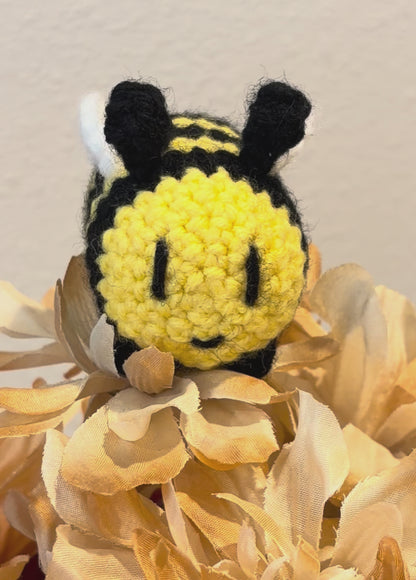 Banana the Bee Amigurumi Crochet Pattern
